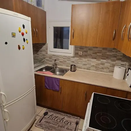 Sweet Apartment *